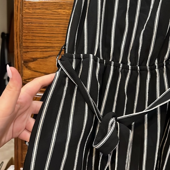 Be Cool Romper - Picture 2 of 5